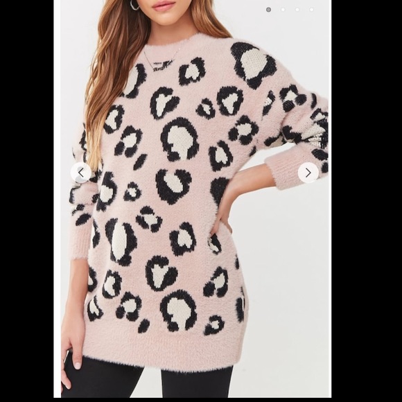 Forever 21 Sweaters - Forever 21 oversized fuzzy leopard sweater